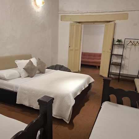 Lotus Central Hotel Санта-Марта Екстер'єр фото