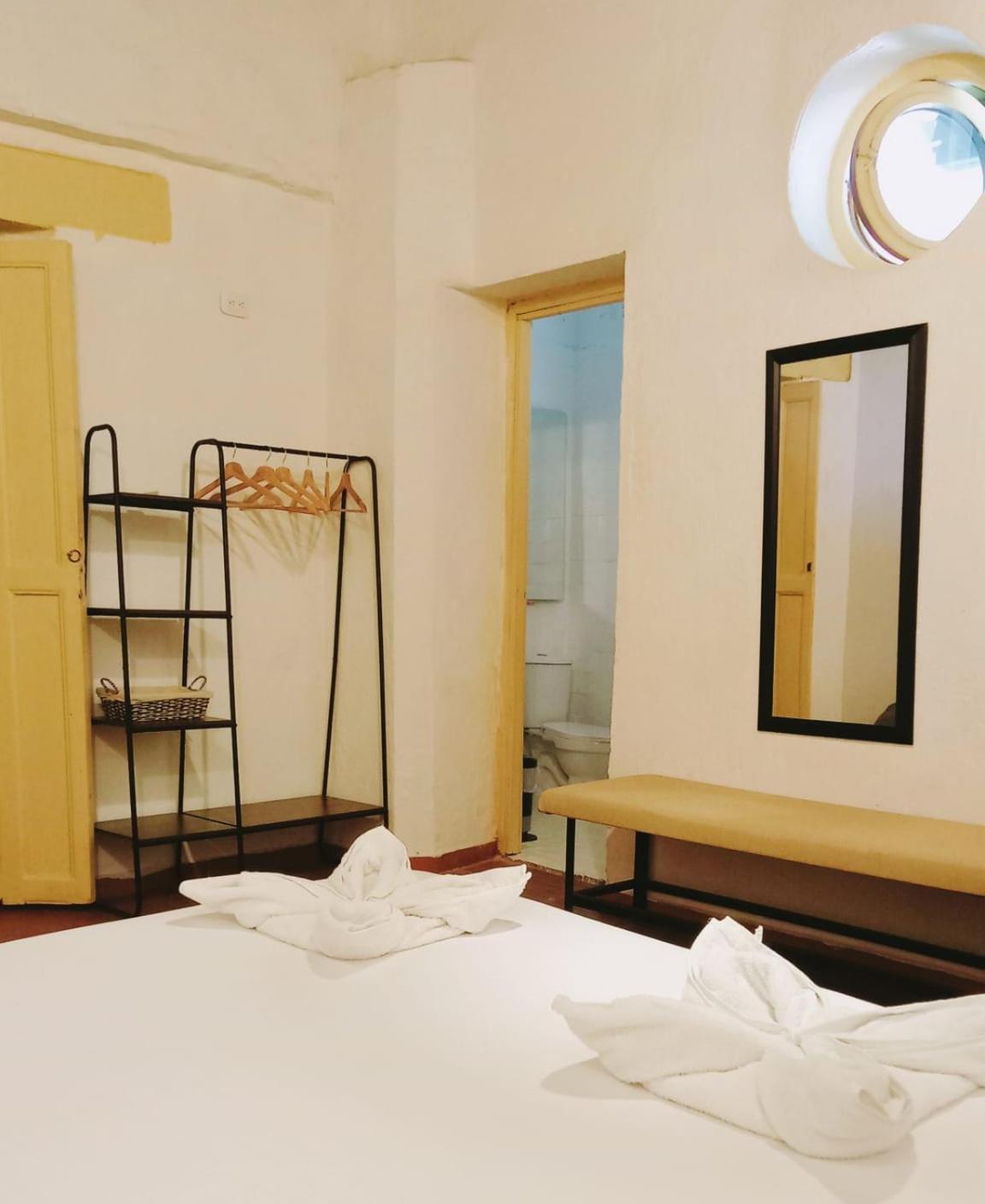 Lotus Central Hotel Санта-Марта Екстер'єр фото