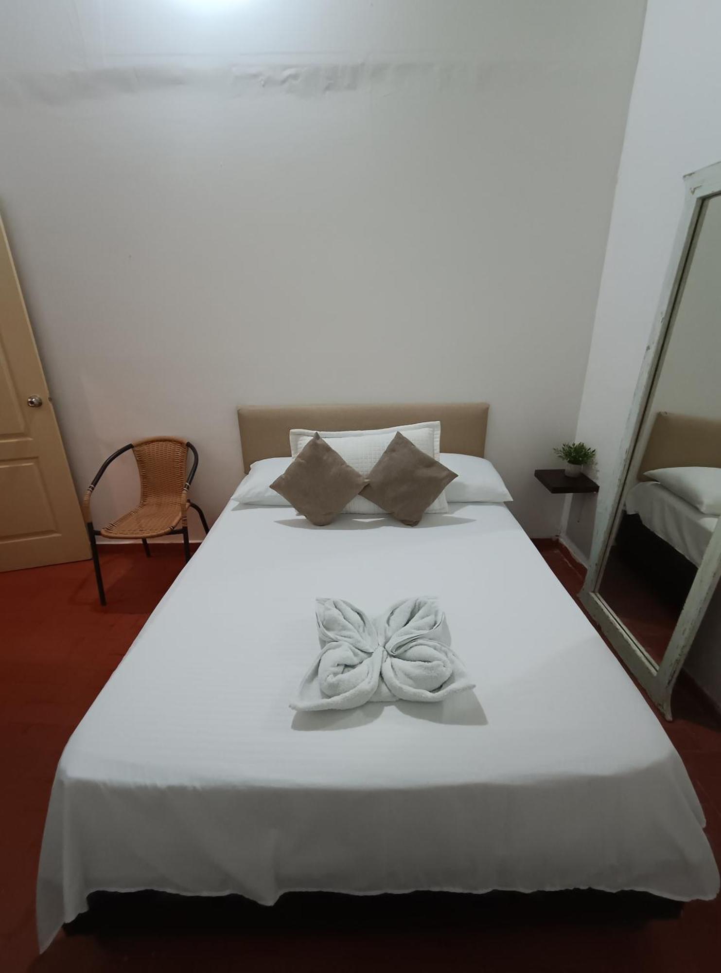 Lotus Central Hotel Санта-Марта Екстер'єр фото
